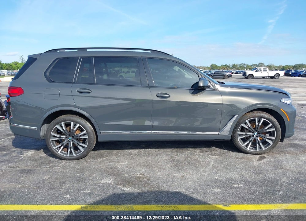 2021 BMW X7 VIN: 5UXCW2C02M9F47504