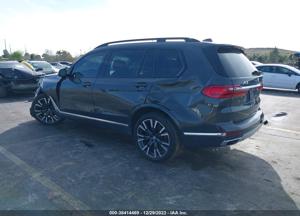 2021 BMW X7 VIN: 5UXCW2C02M9F47504
