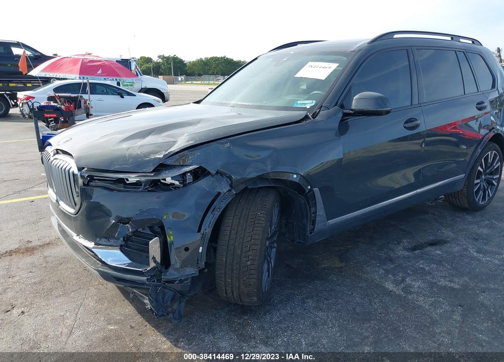 2021 BMW X7 VIN: 5UXCW2C02M9F47504