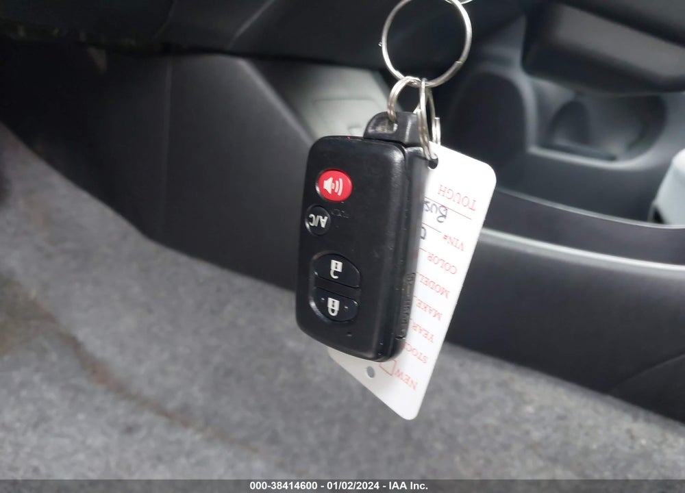 2013 TOYOTA PRIUS THREE VIN: JTDKN3DU5D5653697