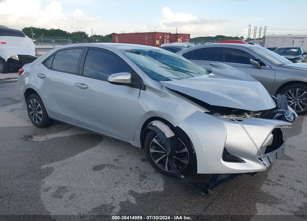 2017 TOYOTA COROLLA LE VIN: 5YFBURHE1HP677965