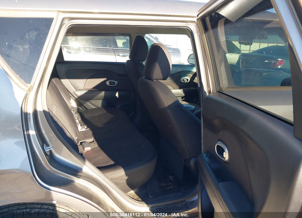 2015 KIA SOUL VIN: KNDJN2A23F7168796