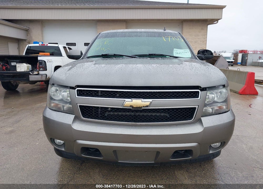 2007 CHEVROLET SUBURBAN 1500 VIN: 1GNFK16337J147002
