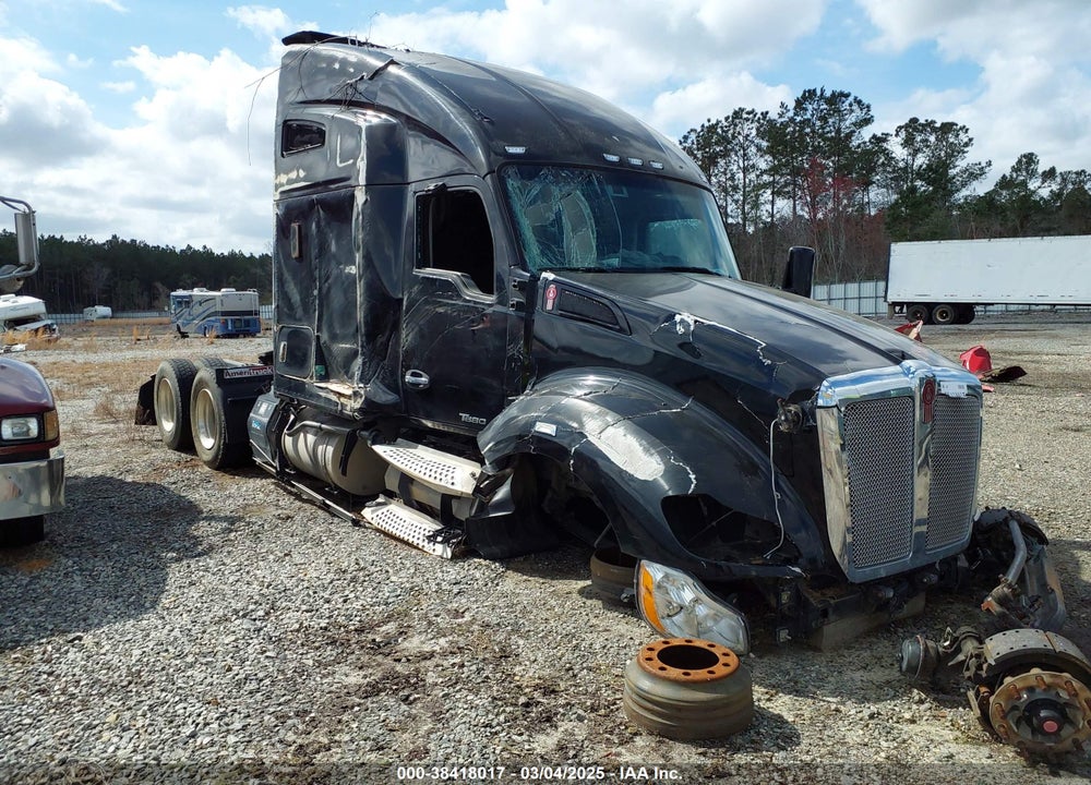 2019 KENWORTH T680 VIN: 1XKYD49X9KJ242253