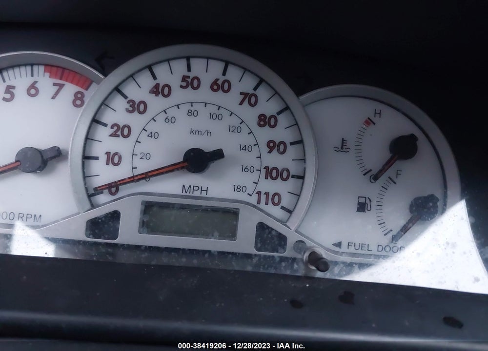 2005 TOYOTA COROLLA S VIN: 1NXBR32E25Z438765