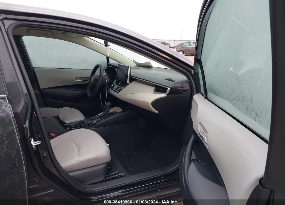 2021 TOYOTA COROLLA LE VIN: 5YFEPMAE5MP172281