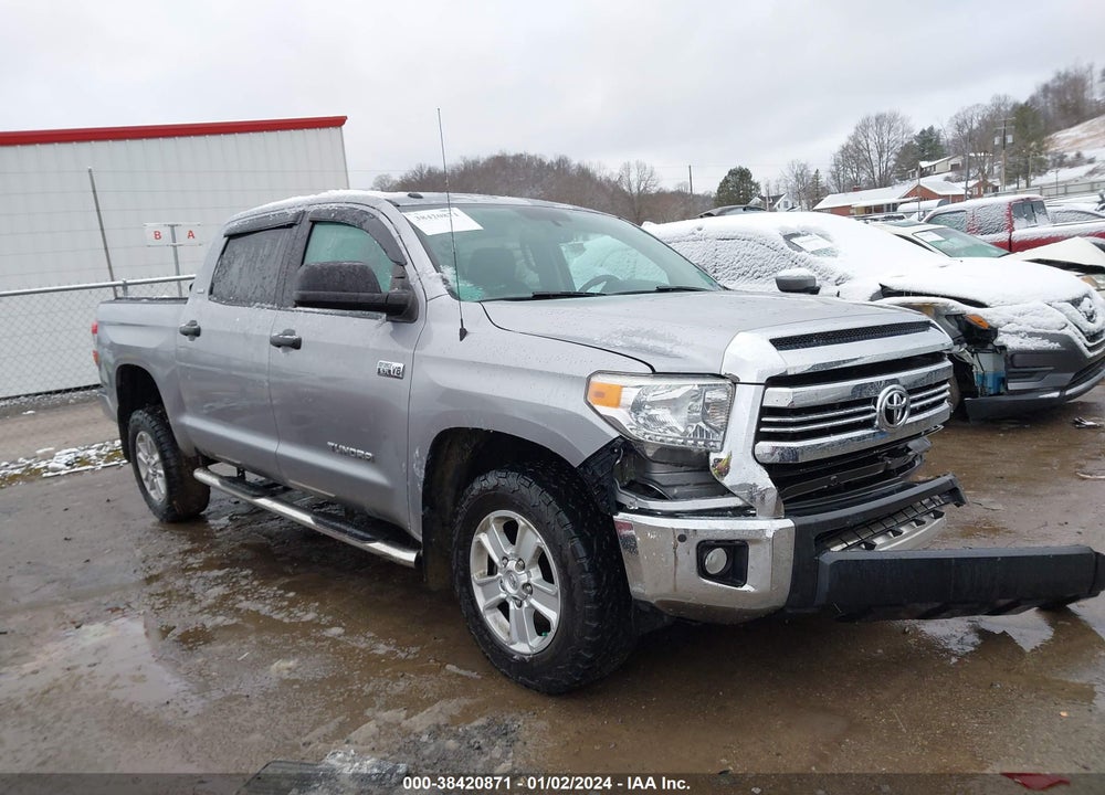 2017 TOYOTA TUNDRA SR5 5.7L V8 VIN: 5TFDY5F18HX614014