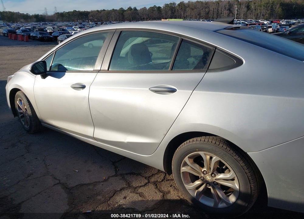 2019 CHEVROLET CRUZE LS VIN: 1G1BC5SM1K7113844