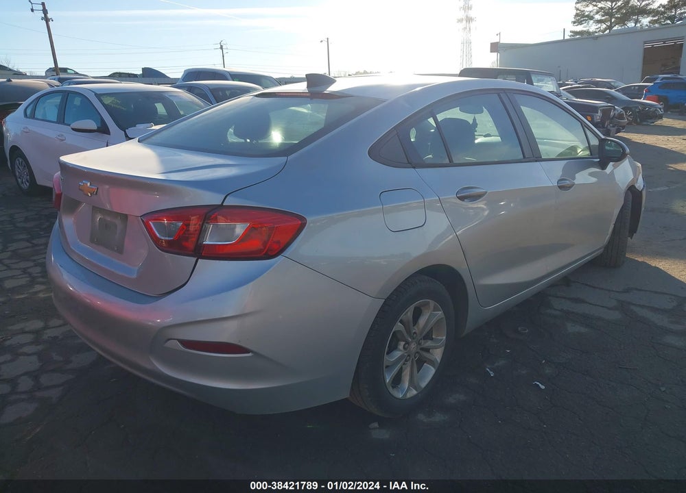 2019 CHEVROLET CRUZE LS VIN: 1G1BC5SM1K7113844