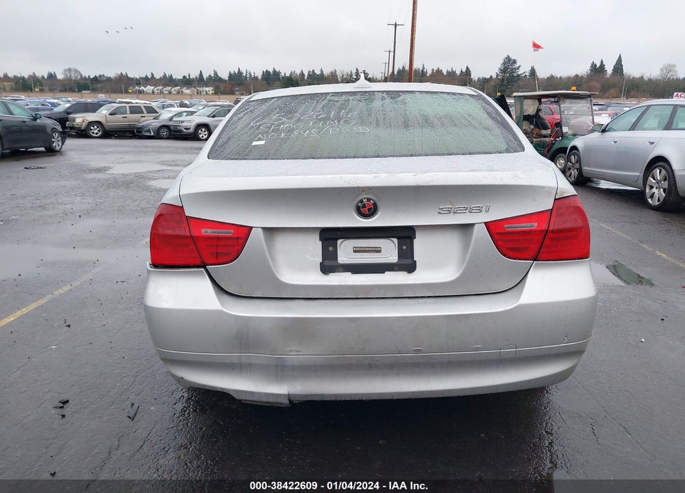 2009 BMW 328I VIN: WBAPH53519A438638