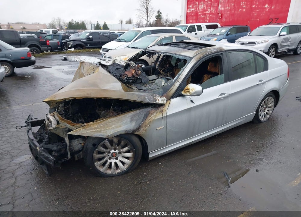 2009 BMW 328I VIN: WBAPH53519A438638