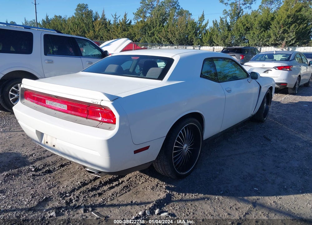 2013 DODGE CHALLENGER SXT VIN: 2C3CDYAG2DH693851