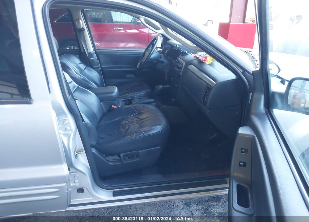 2004 JEEP GRAND CHEROKEE LAREDO VIN: 1J4GW48N14C242847