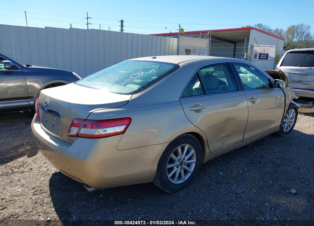 2011 TOYOTA CAMRY XLE V6 VIN: 4T1BK3EK4BU127310