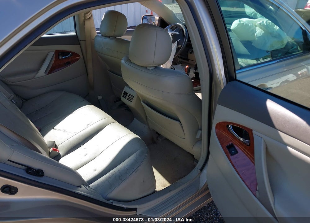 2011 TOYOTA CAMRY XLE V6 VIN: 4T1BK3EK4BU127310