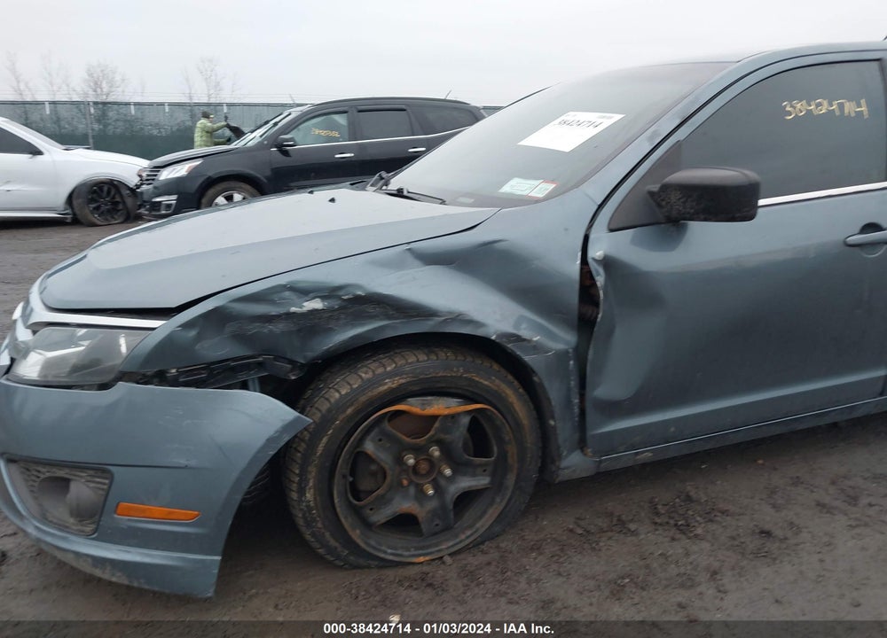 2011 FORD FUSION SE VIN: 3FAHP0HA8BR345717