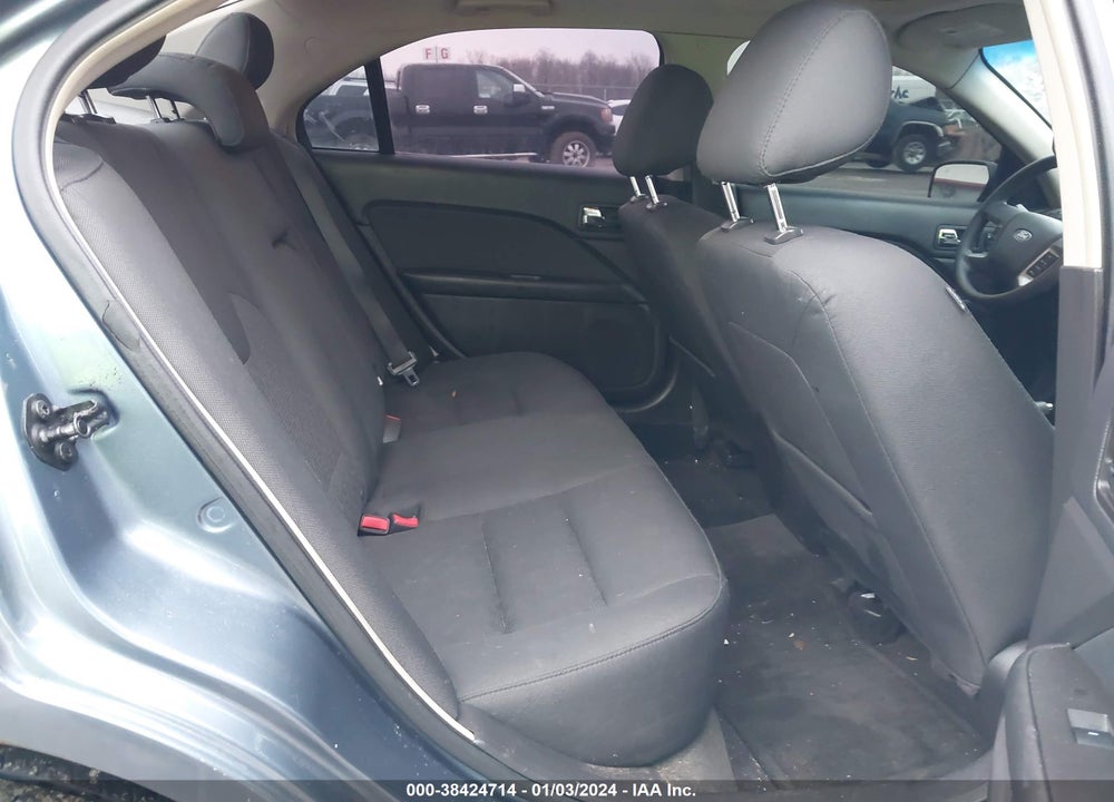 2011 FORD FUSION SE VIN: 3FAHP0HA8BR345717
