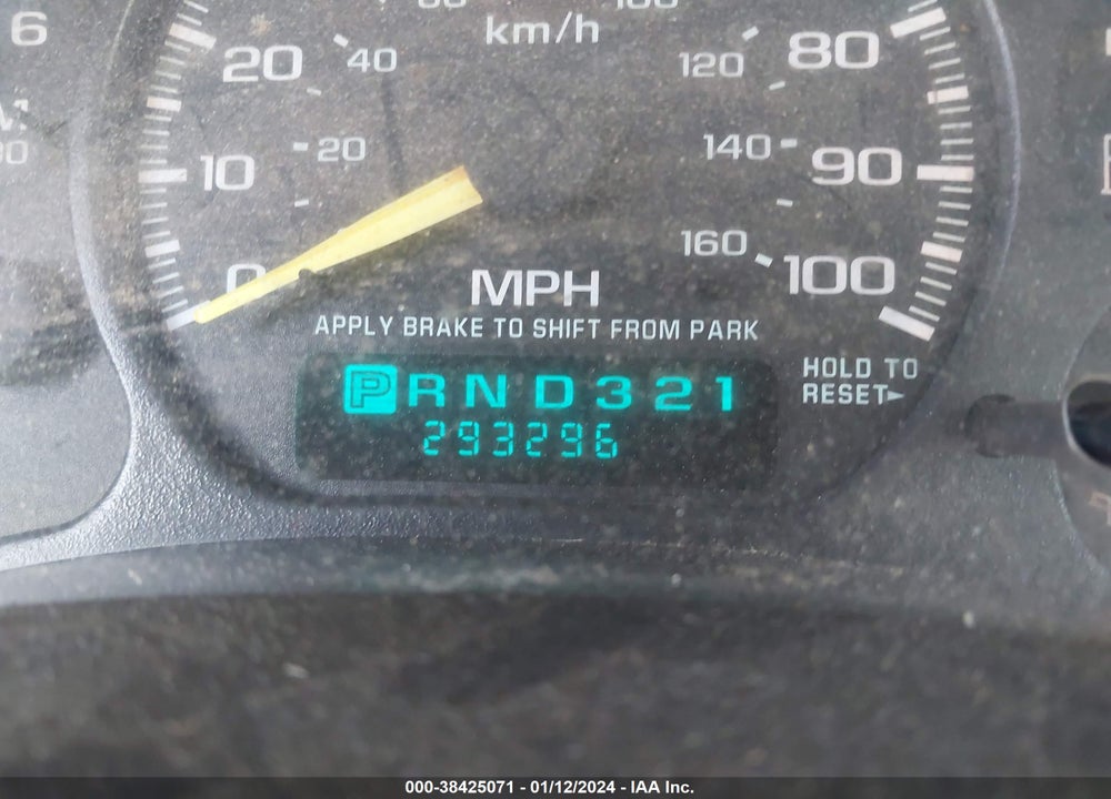 2000 CHEVROLET SILVERADO 1500 LS VIN: 1GCEK19T5YE228092
