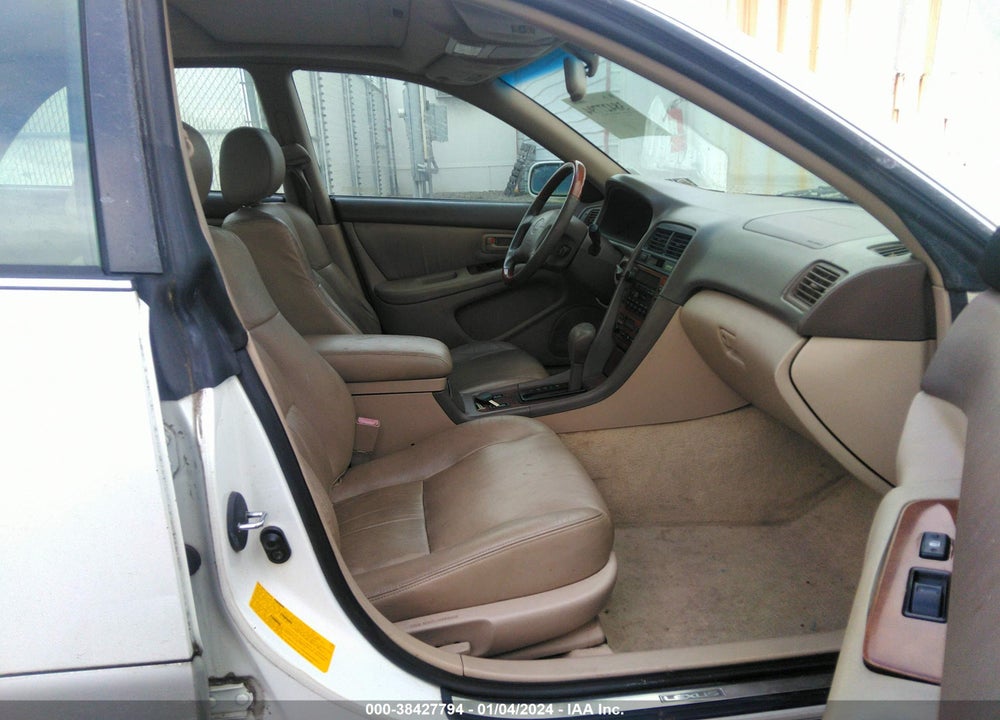 2001 LEXUS ES 300 BASE (A4) VIN: JT8BF28G710330867
