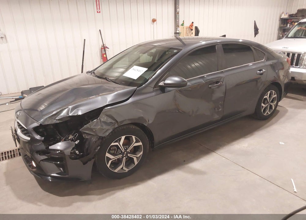 2019 KIA FORTE LXS VIN: 3KPF24AD0KE074607
