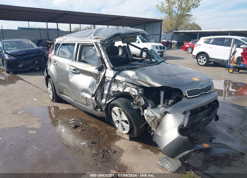 2015 KIA SOUL VIN: KNDJN2A27F7131640