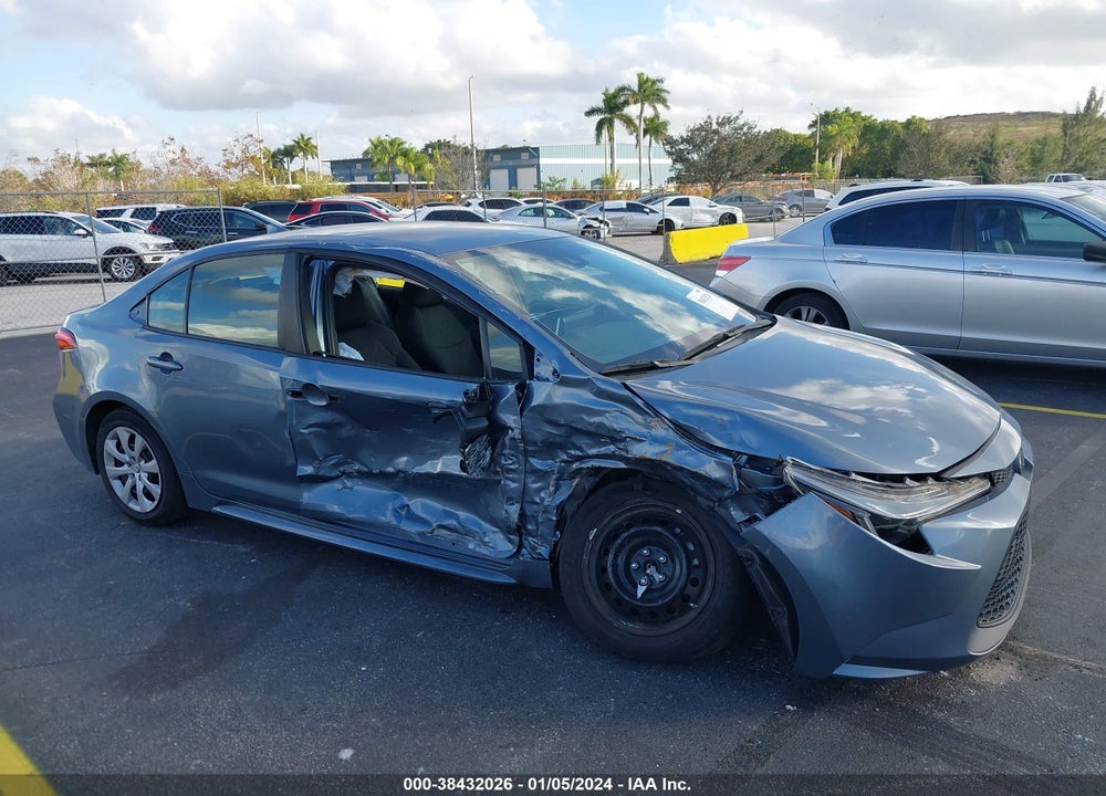 2021 TOYOTA COROLLA LE VIN: 5YFEPMAE1MP150388