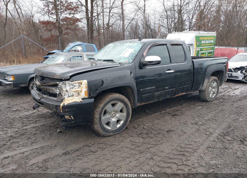 2010 CHEVROLET SILVERADO 1500 VIN: 1GCSKTE36AZ256129
