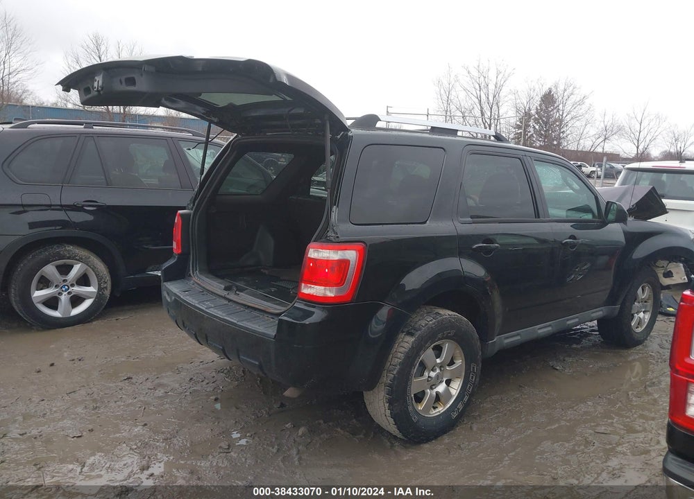 2010 FORD ESCAPE LIMITED VIN: 1FMCU9EG8AKC91313