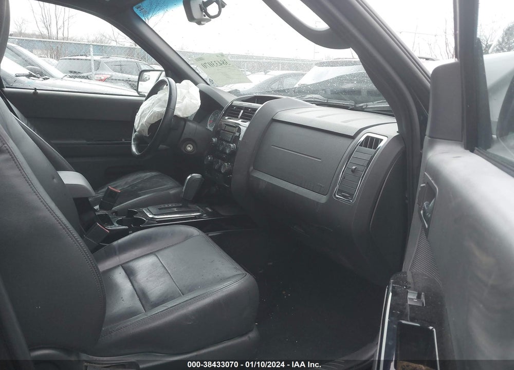 2010 FORD ESCAPE LIMITED VIN: 1FMCU9EG8AKC91313