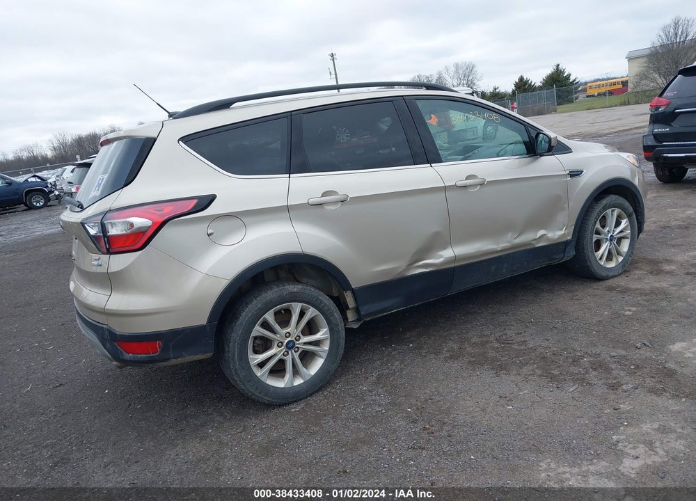 2018 FORD ESCAPE SE VIN: 1FMCU9GD9JUD46553