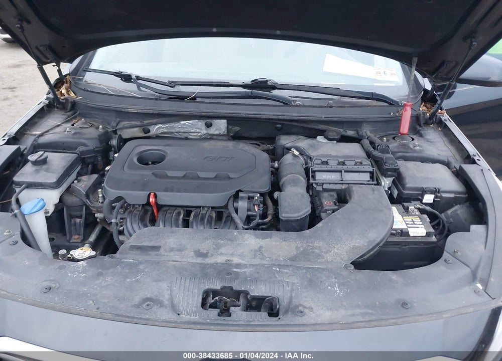 2015 HYUNDAI SONATA SE VIN: 5NPE24AF4FH210378