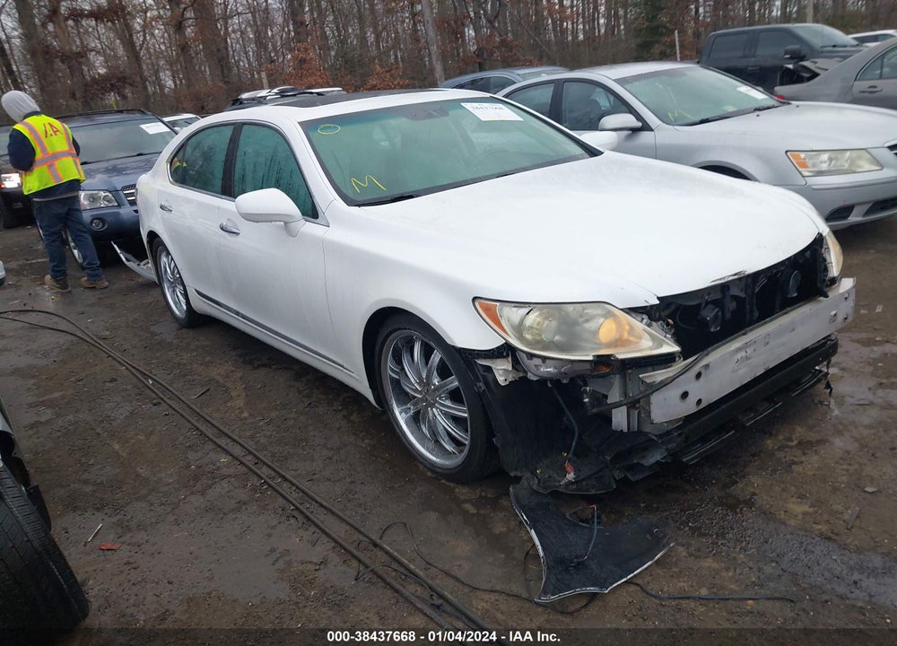 2007 LEXUS LS 460 L VIN: JTHGL46F175012632
