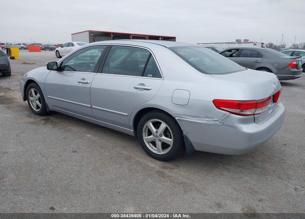 2004 HONDA ACCORD 2.4 EX VIN: 1HGCM56724A005267
