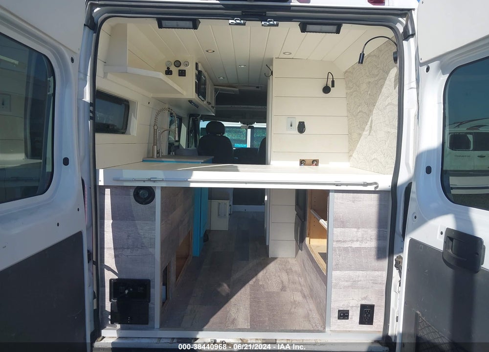 2015 RAM PROMASTER 2500 VIN: 3C6TRVDD6FE508431