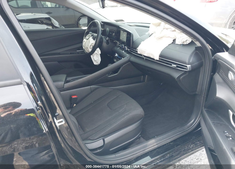 2023 HYUNDAI ELANTRA SEL VIN: KMHLS4AG1PU458395