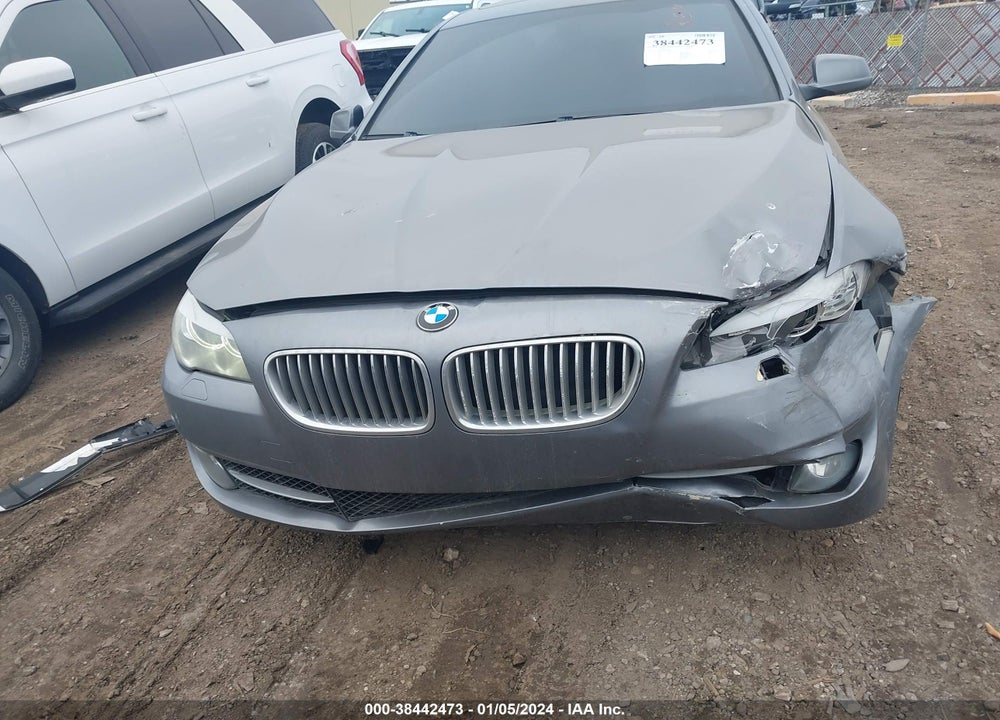 2013 BMW 528I XDRIVE VIN: WBAXH5C56DD110896