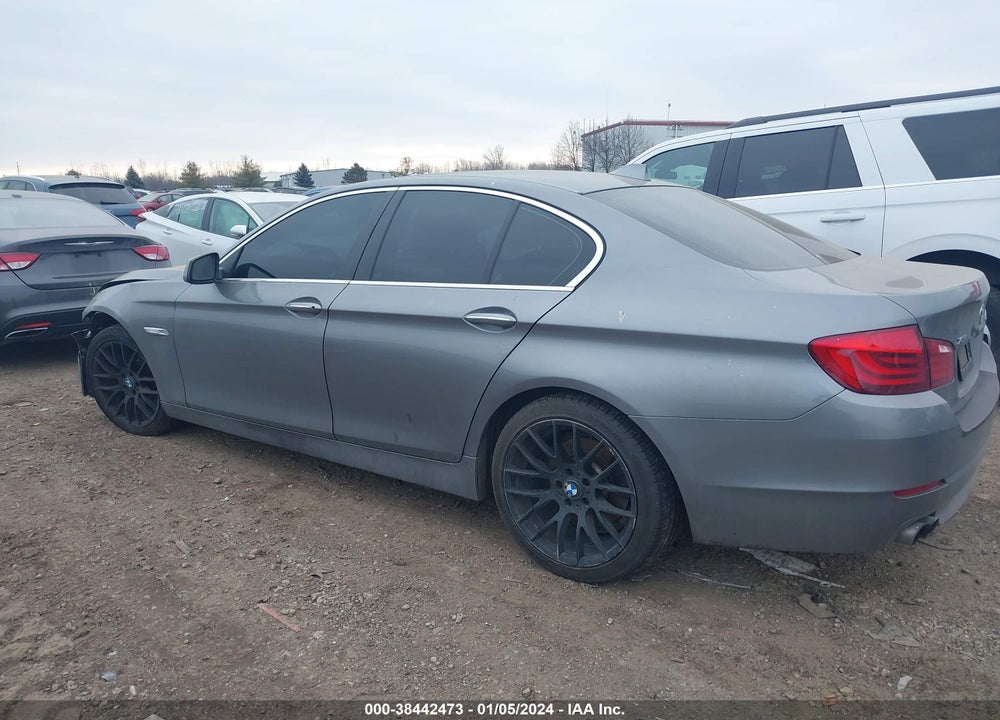 2013 BMW 528I XDRIVE VIN: WBAXH5C56DD110896