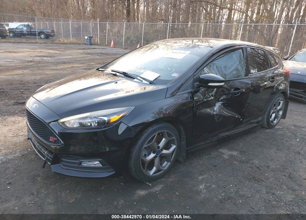 2017 FORD FOCUS ST VIN: 1FADP3L98HL306498