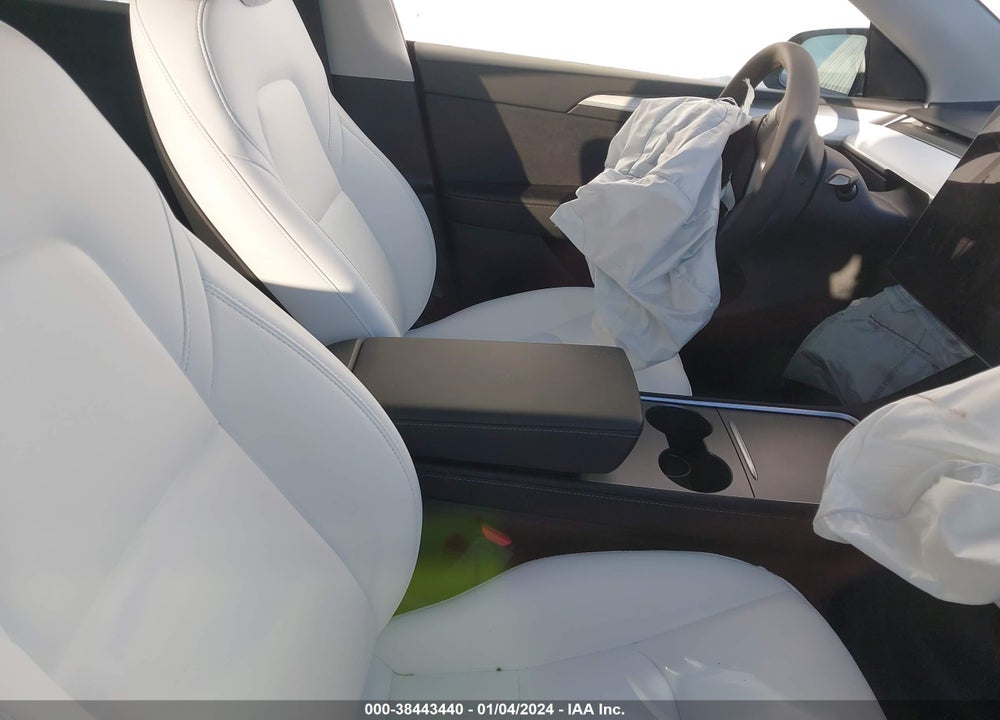 2023 TESLA MODEL Y AWD/LONG RANGE DUAL MOTOR ALL-WHEEL DRIVE VIN: 7SAYGAEE3PF902021