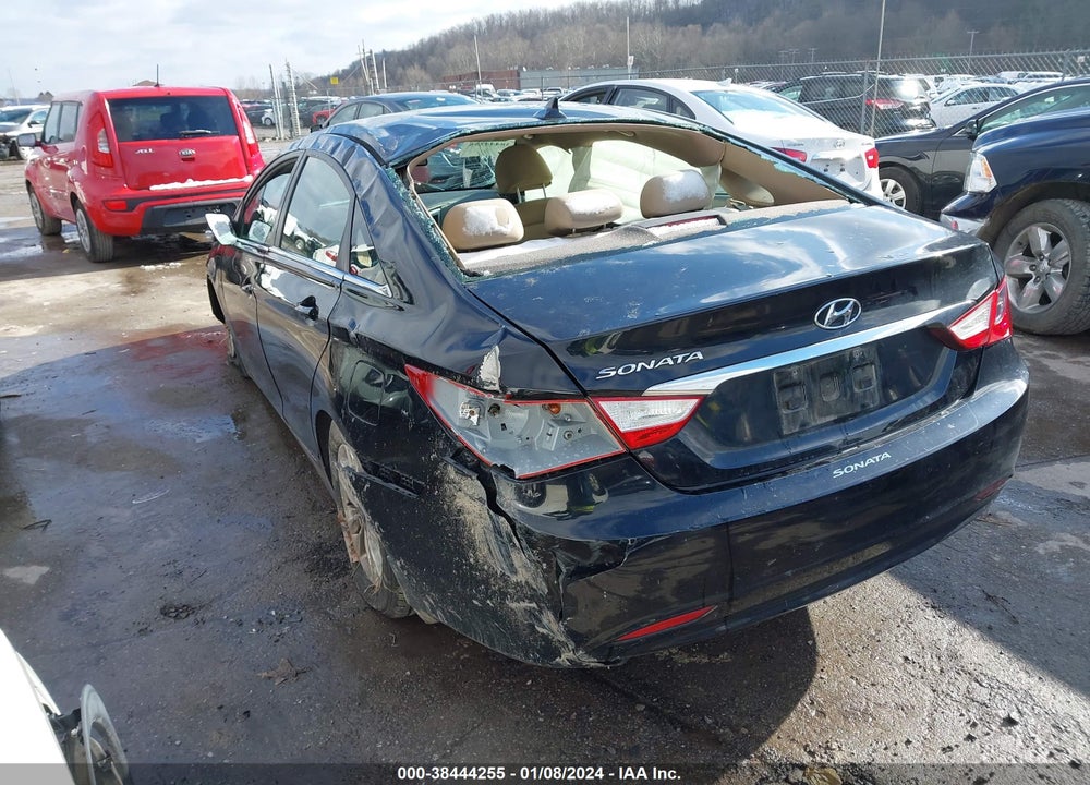 2012 HYUNDAI SONATA GLS VIN: 5NPEB4AC7CH427537