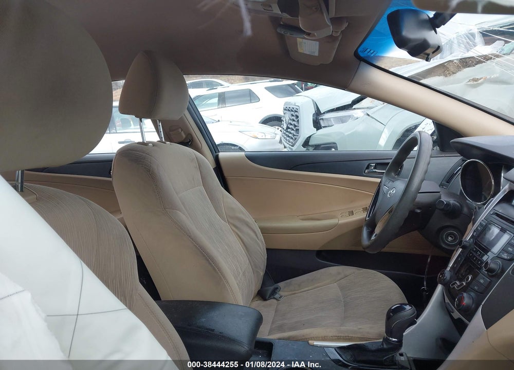 2012 HYUNDAI SONATA GLS VIN: 5NPEB4AC7CH427537