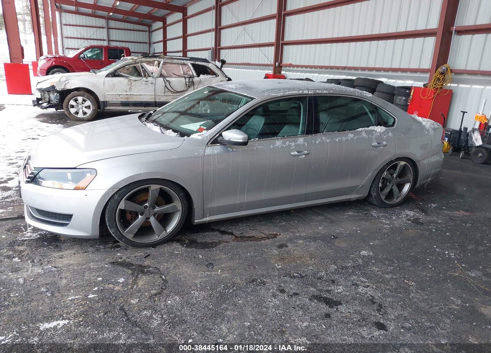 2013 VOLKSWAGEN PASSAT 2.5L SE VIN: 1VWBP7A3XDC040965