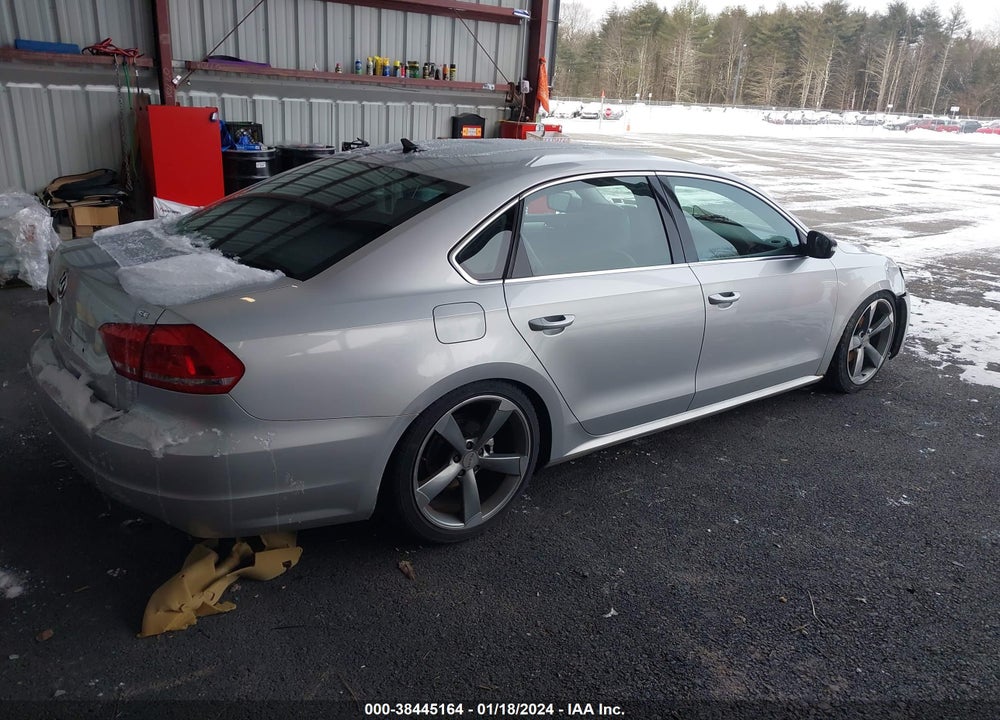 2013 VOLKSWAGEN PASSAT 2.5L SE VIN: 1VWBP7A3XDC040965