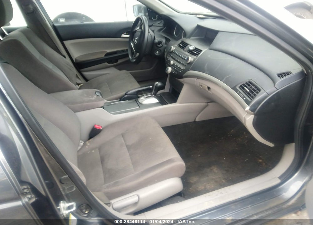 2012 HONDA ACCORD 2.4 LX VIN: 1HGCP2F38CA059173