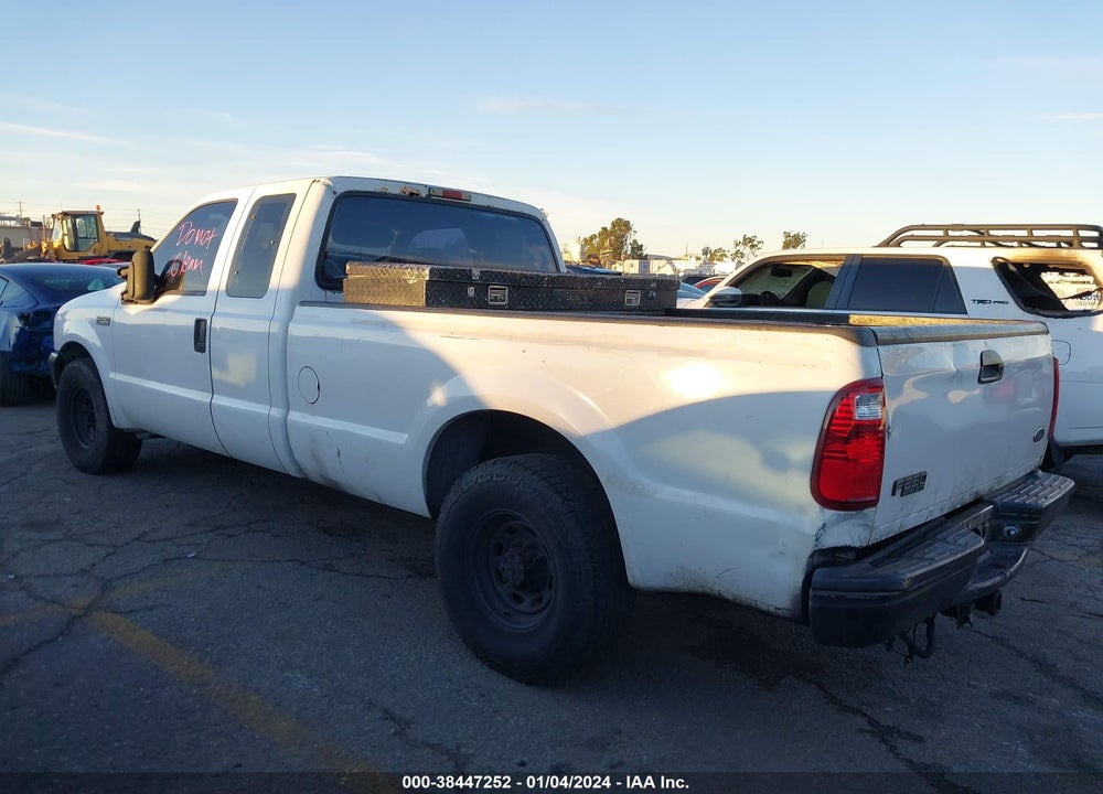 1999 FORD F-250 LARIAT/XL/XLT VIN: 1FTNX20F6XEC78562