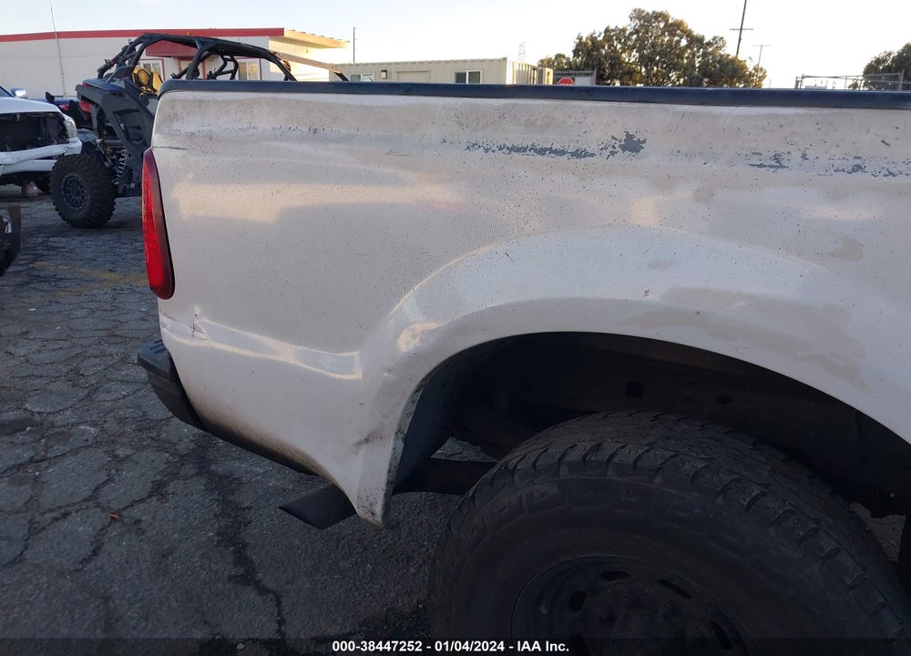 1999 FORD F-250 LARIAT/XL/XLT VIN: 1FTNX20F6XEC78562