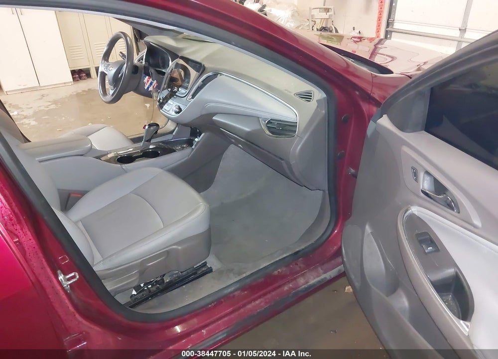 2019 CHEVROLET MALIBU LT VIN: 1G1ZD5ST7KF122573