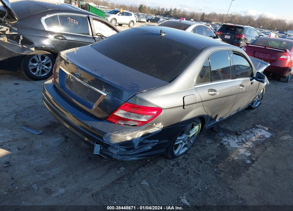 2011 MERCEDES-BENZ C 300 LUXURY 4MATIC/SPORT 4MATIC VIN: WDDGF8BB4BR182302