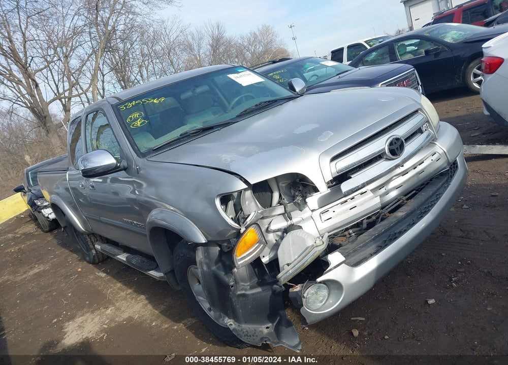 2004 TOYOTA TUNDRA SR5 V8 VIN: 5TBBT44124S454420