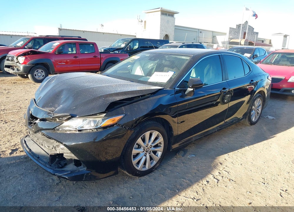 2019 TOYOTA CAMRY LE VIN: 4T1B11HK5KU821166